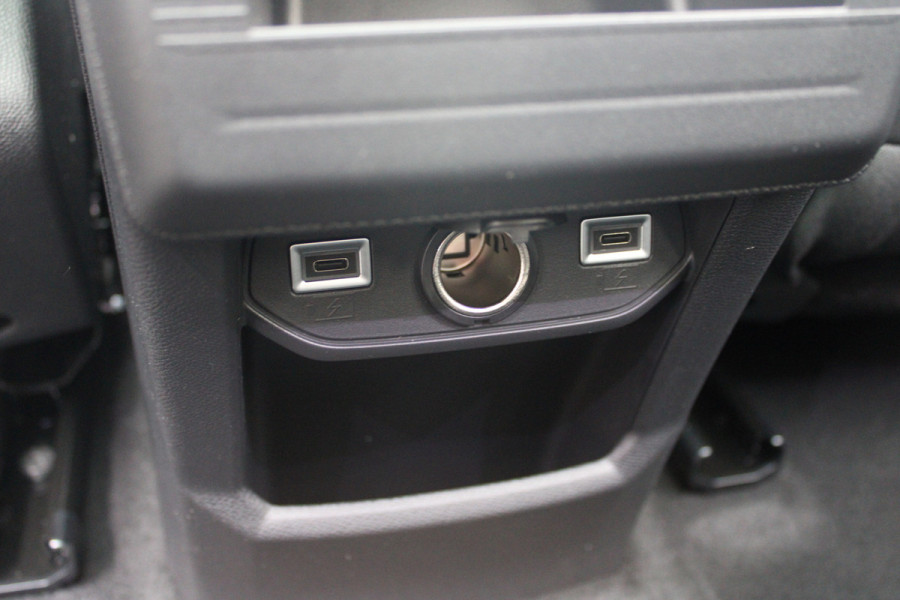 Opel Grandland 1.6 Turbo Plug-in-Hybrid Ultimate | Panoramadak | Trekhaak | Head-Up | FOCAL