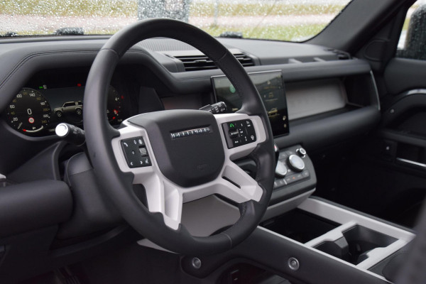 Land Rover Defender D250 110 MHEV X-Dynamic SE | Grijs kenteken | Trekhaak | Luchtvering