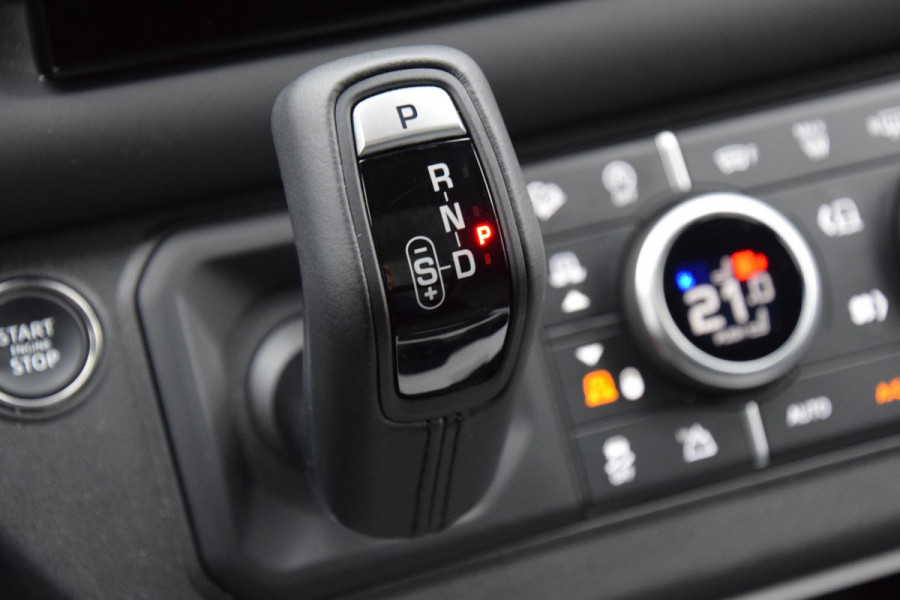 Land Rover Defender D250 110 MHEV X-Dynamic SE | Grijs kenteken | Trekhaak | Luchtvering