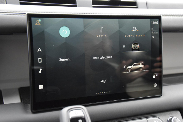 Land Rover Defender D250 110 MHEV X-Dynamic SE | Grijs kenteken | Trekhaak | Luchtvering