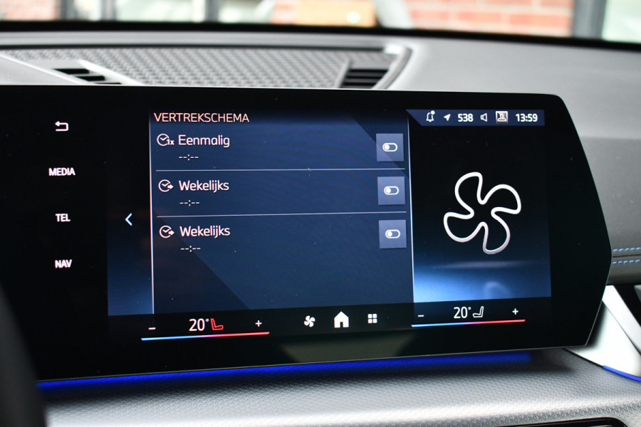 BMW X1 sDrive18i M-Sport Camera ACC-voorber Shadowline Adp-onderstel