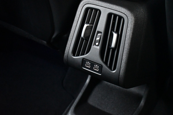 BMW X1 sDrive18i M-Sport Camera ACC-voorber Shadowline Adp-onderstel