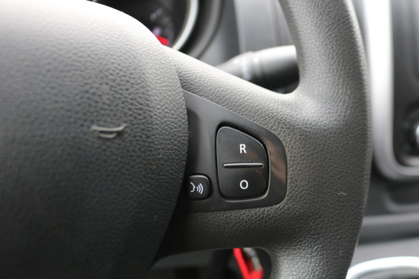 Renault Trafic 2.0 dCi 145pk L2 H1 Automaat 2x Schuifdeur