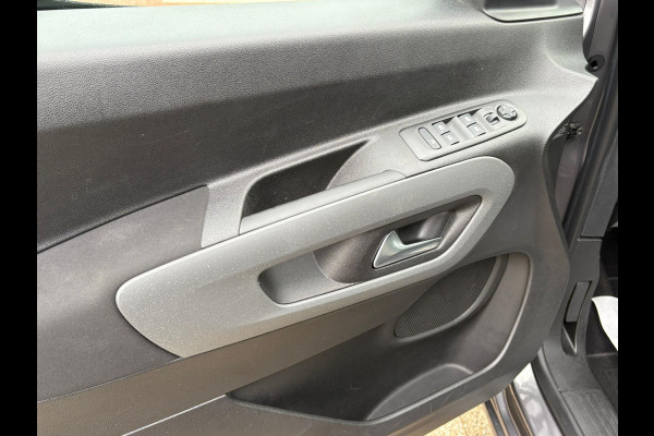 Citroën Berlingo 1.2 PureTech Shine HEAD-up,PANO,GARANTIE, STOEL VERWARMING