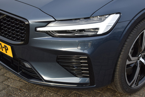 Volvo V60 T6 AWD 350PK Plug-in Hybrid Plus Dark | 360 Camera | H&K | BLIS | ACC | Stoelverwarming | Leder |