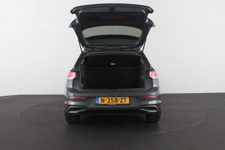 Volkswagen Golf Adapt.cruise/18 inch/Dolphin Gray/Sfeerverlichting...