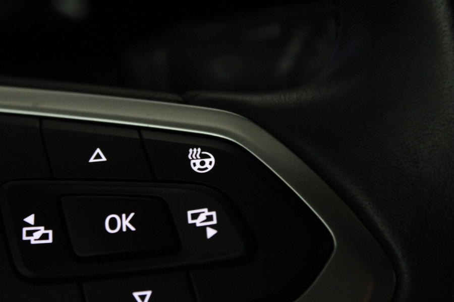 Volkswagen Golf Adapt.cruise/18 inch/Dolphin Gray/Sfeerverlichting...