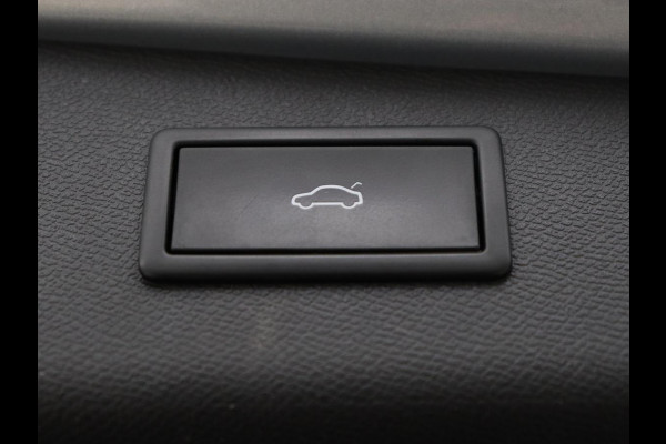 Seat Leon 1.4 e-Hybrid FR Business | Trekhaak | Stoelverwarming | Camera | Adaptive cruise | Full LED | Sportstoelen | Park Assist | Sfeerverlichting | Stuurverwarming | PHEV | Plug In