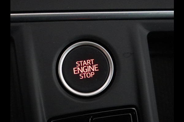 Seat Leon 1.4 e-Hybrid FR Business | Trekhaak | Stoelverwarming | Camera | Adaptive cruise | Full LED | Sportstoelen | Park Assist | Sfeerverlichting | Stuurverwarming | PHEV | Plug In