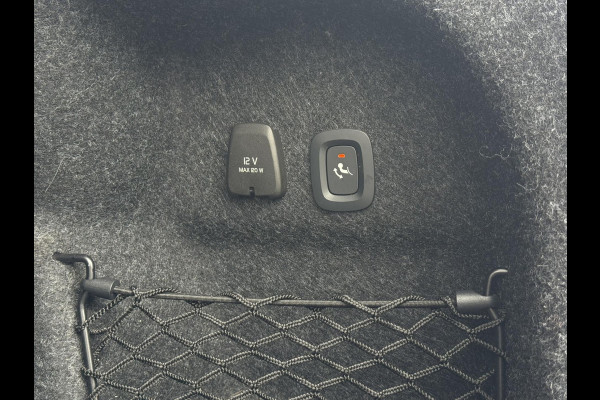 Volvo S60 2.0 B4 R-Design | Leder, Memory, ACC, Trekhaak, Stoel+Stuurverw., Camera, Carplay/Android | Dealeronderhouden | NAP |