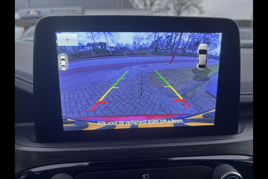 Ford Kuga 2.5 PHEV Vignale 225pk | Wegklapbare trekhaak | Panoramadak | Head-up display | Adaptieve Cruise | Winterpack | Elek Achterklep