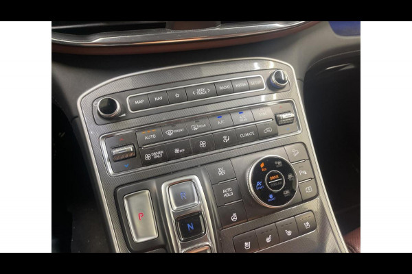 Hyundai Santa Fe 1.6 T-GDI PHEV Premium 7p. | Full Options  | Lederen interieur.