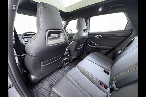 BYD ATTO 2 Boost 45 kWh DIRECT LEVERBAAR | Volledige BYD Fabrieksgarantie t/m 11-2030 of 150.000 km | Stoel & Stuurverwarming | Adaptieve Cruise | 360° Camera | Panoramadak | Dodehoekassistent | Origineel NL Auto