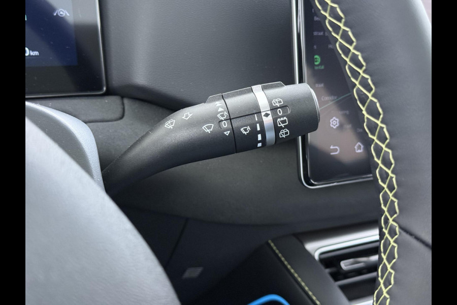 BYD ATTO 2 Boost 45 kWh DIRECT LEVERBAAR | Volledige BYD Fabrieksgarantie t/m 11-2030 of 150.000 km | Stoel & Stuurverwarming | Adaptieve Cruise | 360° Camera | Panoramadak | Dodehoekassistent | Origineel NL Auto