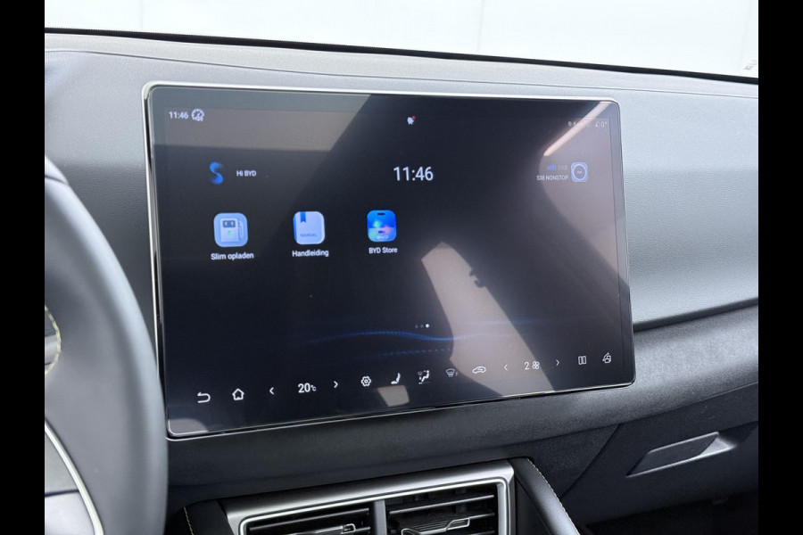 BYD ATTO 2 Boost 45 kWh DIRECT LEVERBAAR | Volledige BYD Fabrieksgarantie t/m 11-2030 of 150.000 km | Stoel & Stuurverwarming | Adaptieve Cruise | 360° Camera | Panoramadak | Dodehoekassistent | Origineel NL Auto