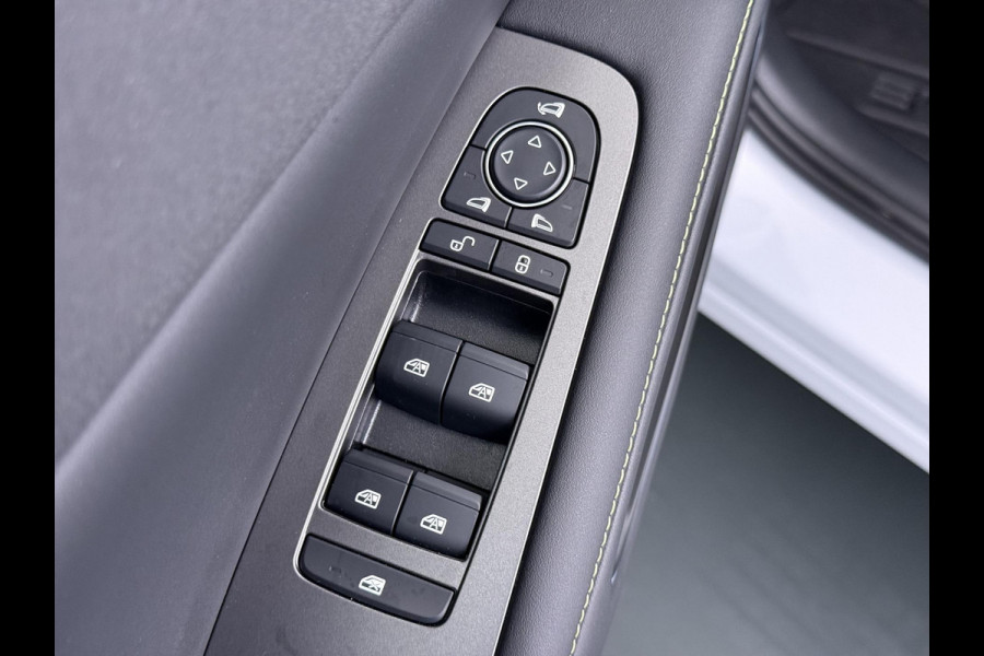 BYD ATTO 2 Boost 45 kWh VAN €31.900,- VOOR € 27.877,- UW LENTEVOORDEEL €4.023,-! | DIRECT LEVERBAAR | Volledige BYD Fabrieksgarantie t/m 11-2030 of 150.000 km | Stoel & Stuurverwarming | Adaptieve Cruise | 360° Camera | Panoramadak | Dodehoekassistent | Origineel NL Auto