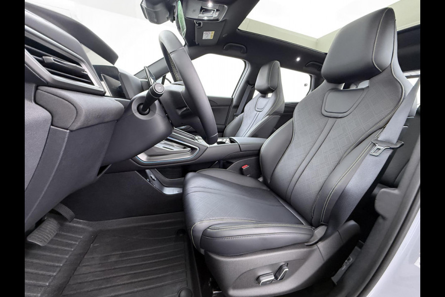 BYD ATTO 2 Boost 45 kWh VAN €31.900,- VOOR € 27.877,- UW LENTEVOORDEEL €4.023,-! | DIRECT LEVERBAAR | Volledige BYD Fabrieksgarantie t/m 11-2030 of 150.000 km | Stoel & Stuurverwarming | Adaptieve Cruise | 360° Camera | Panoramadak | Dodehoekassistent | Origineel NL Auto