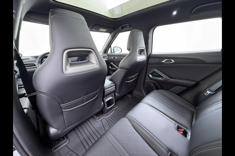 BYD ATTO 2 Boost 45 kWh VAN €31.900,- VOOR € 27.877,- UW LENTEVOORDEEL €4.023,-! | DIRECT LEVERBAAR | Volledige BYD Fabrieksgarantie t/m 11-2030 of 150.000 km | Stoel & Stuurverwarming | Adaptieve Cruise | 360° Camera | Panoramadak | Dodehoekassistent | Origineel NL Auto