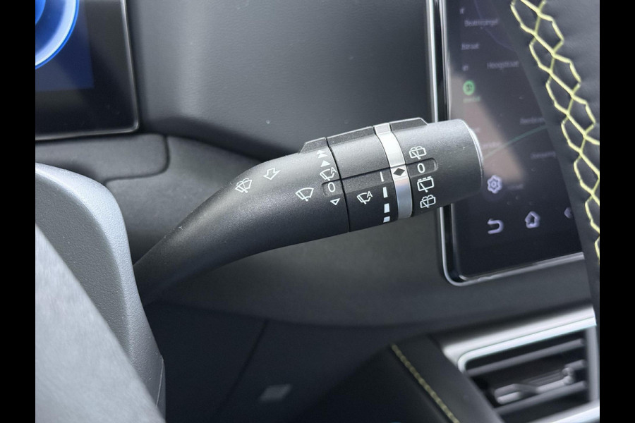 BYD ATTO 2 Boost 45 kWh VAN €31.900,- VOOR € 27.877,- UW LENTEVOORDEEL €4.023,-! | DIRECT LEVERBAAR | Volledige BYD Fabrieksgarantie t/m 11-2030 of 150.000 km | Stoel & Stuurverwarming | Adaptieve Cruise | 360° Camera | Panoramadak | Dodehoekassistent | Origineel NL Auto