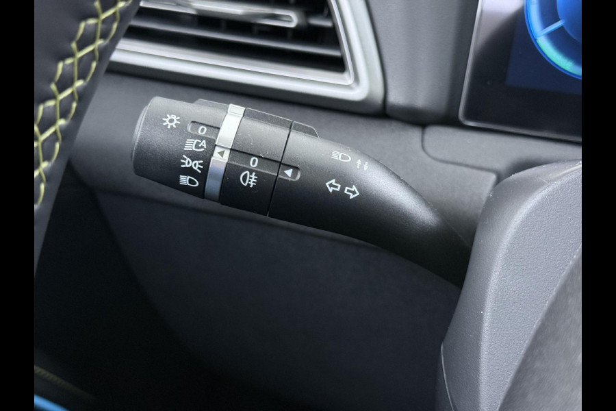 BYD ATTO 2 Boost 45 kWh VAN €31.900,- VOOR € 27.877,- UW LENTEVOORDEEL €4.023,-! | DIRECT LEVERBAAR | Volledige BYD Fabrieksgarantie t/m 11-2030 of 150.000 km | Stoel & Stuurverwarming | Adaptieve Cruise | 360° Camera | Panoramadak | Dodehoekassistent | Origineel NL Auto