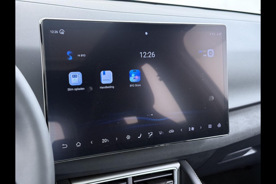 BYD ATTO 2 Boost 45 kWh VAN €31.900,- VOOR € 27.877,- UW LENTEVOORDEEL €4.023,-! | DIRECT LEVERBAAR | Volledige BYD Fabrieksgarantie t/m 11-2030 of 150.000 km | Stoel & Stuurverwarming | Adaptieve Cruise | 360° Camera | Panoramadak | Dodehoekassistent | Origineel NL Auto