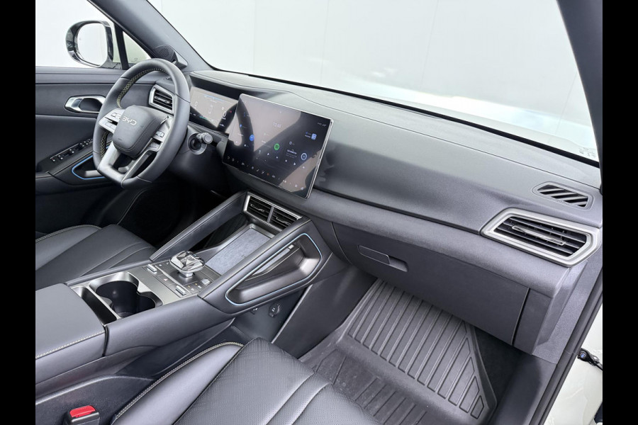 BYD ATTO 2 Boost 45 kWh DIRECT LEVERBAAR | Volledige BYD Fabrieksgarantie t/m 11-2030 of 150.000 km | Stoel & Stuurverwarming | Adaptieve Cruise | 360° Camera | Panoramadak | Dodehoekassistent | Origineel NL Auto