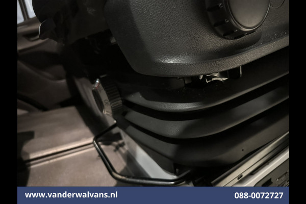 Mercedes-Benz Sprinter 317 CDI 170pk L3H2 Euro6 Airco | 360 graden Camera | Navigatie | Apple Carplay | Cruisecontrol Android Auto, Stoelverwarming, Chauffeursstoel, 270 Graden Achterdeuren, Parkeersensoren, Bijrijdersbank