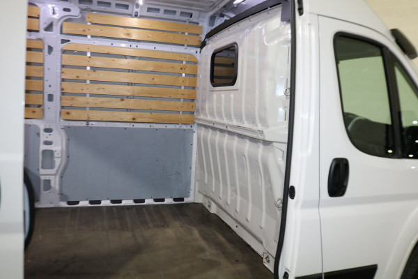 Fiat Ducato 2.3 MultiJet L2 H2 Airco Navigatie Camera