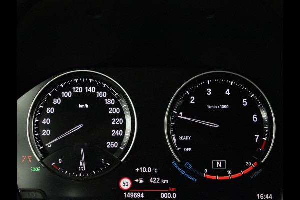 BMW X1 sDrive18i Executive Edition | Sport Line | Head-Up | Camera | Sportstoelen | Half leder | Full LED | Navigatie | Park Assist | Safety Pack | Climate control | Cruise control | DAB