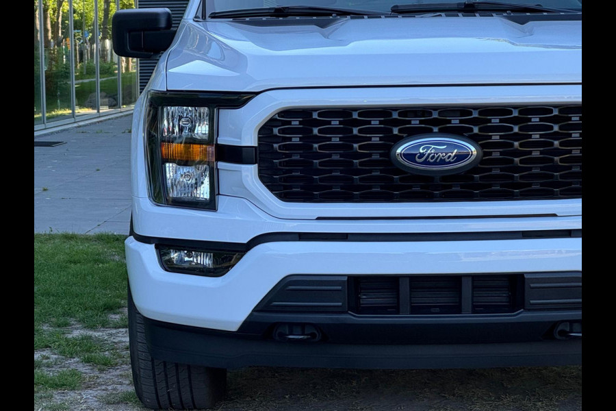 Ford USA F-150 3.5L V6 Ecoboost V6 STX Sport Night