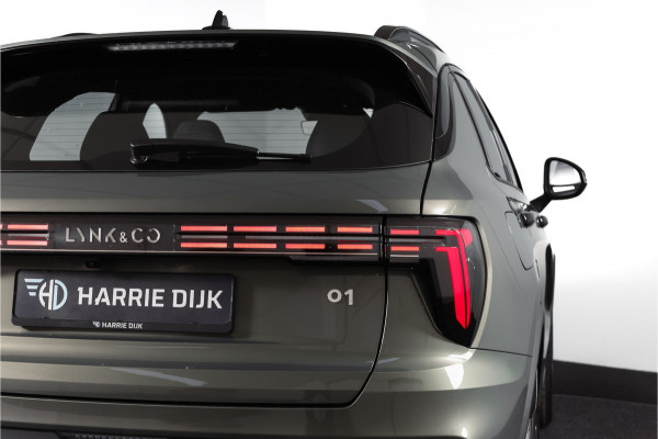 Lynk & Co 01 1.5 Core - Automaat Orig. NL | Dig. Cockpit | Adapt. Cruise | Stoelverw. | PDC | Camera | NAV + App. Connect | ECC | DAB | LM 19" |