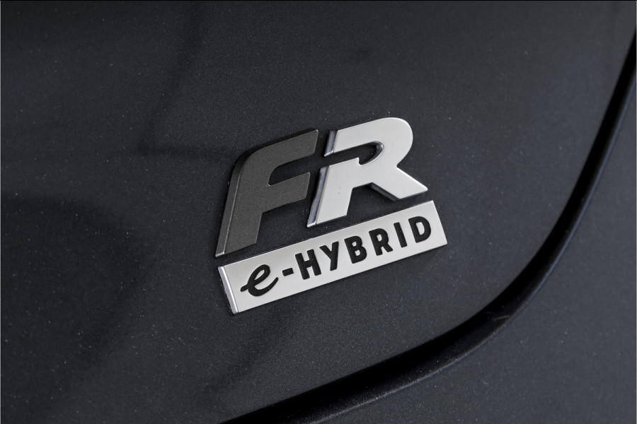Seat Leon 1.4 TSI eHybrid 204 PK PHEV FR Business Intense - Automaat | S/K-Dak | Dig. Cockpit | Adapt. Cruise | Stoel-+Stuurverw. | PDC | Camera | NAV + App. Connect | ECC | LM 18" |