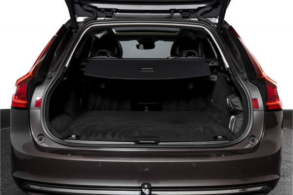 Volvo V90 2.0 B4 Inscription - Automaat Orig. NL | S/K- Panodak | Dig. Cockpit | Adapt. Cruise | Stoel-+Struurverw. | PDC | 360 Camera | NAV + App. Connect | ECC | Elek. KLep | Elek. Trekhaak | LM 20" |