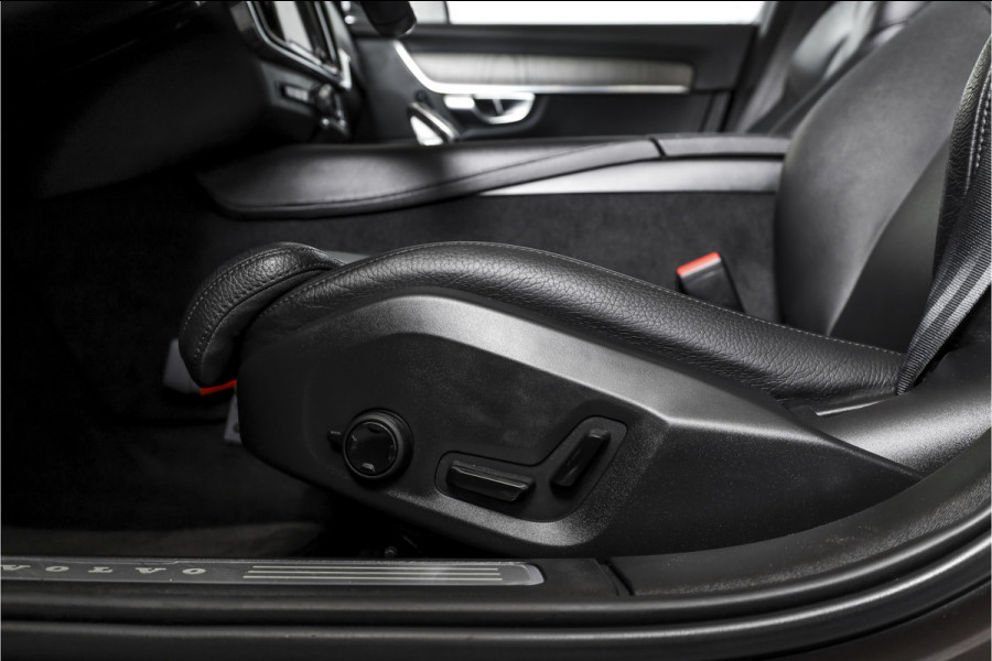 Volvo V90 2.0 B4 Inscription - Automaat Orig. NL | S/K- Panodak | Dig. Cockpit | Adapt. Cruise | Stoel-+Struurverw. | PDC | 360 Camera | NAV + App. Connect | ECC | Elek. KLep | Elek. Trekhaak | LM 20" |