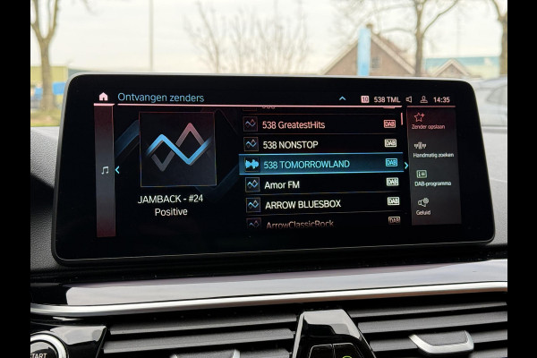 BMW 5 Serie Touring 530e Aut. Hybrid Exe Plus Edition | Leder Sport | LED | New model