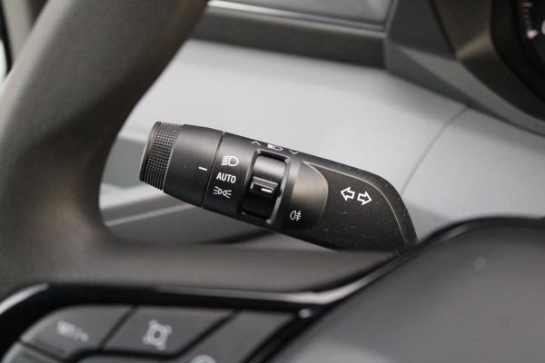 Renault Master T35 2.0 dCi 130 L2H2 Advance 130pk - Camera - 270gr Deuren - Voorruit verwarming - Trekhaak - Carplay - Cruise - LED - Rijklaar