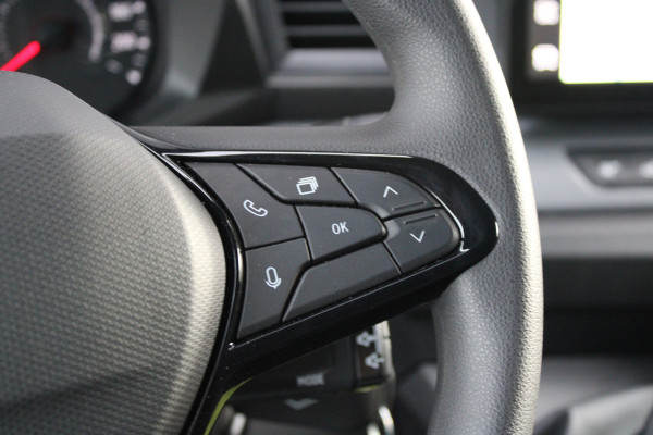 Renault Master T35 2.0 dCi 130 L2H2 Advance 130pk - Camera - 270gr Deuren - Voorruit verwarming - Trekhaak - Carplay - Cruise - LED - Rijklaar