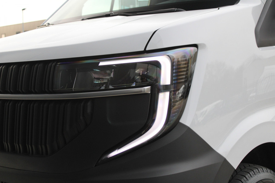 Renault Master T35 2.0 dCi 130 L2H2 Advance 130pk - Camera - 270gr Deuren - Voorruit verwarming - Trekhaak - Carplay - Cruise - LED - Rijklaar