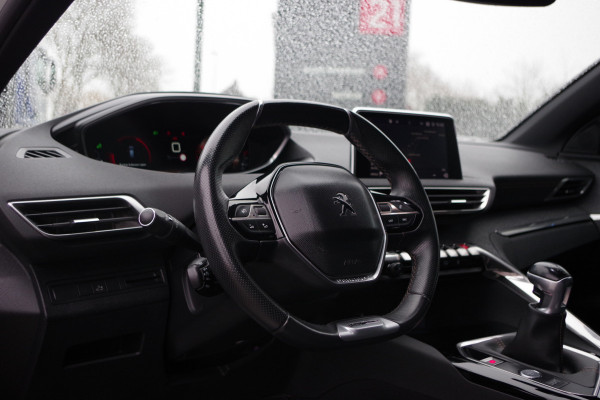 Peugeot 3008 1.2 PureTech 130 PK GT Line, Cruise Control, Navigatie, Carplay