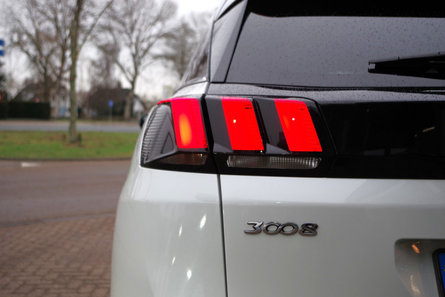 Peugeot 3008 1.2 PureTech 130 PK GT Line, Cruise Control, Navigatie, Carplay