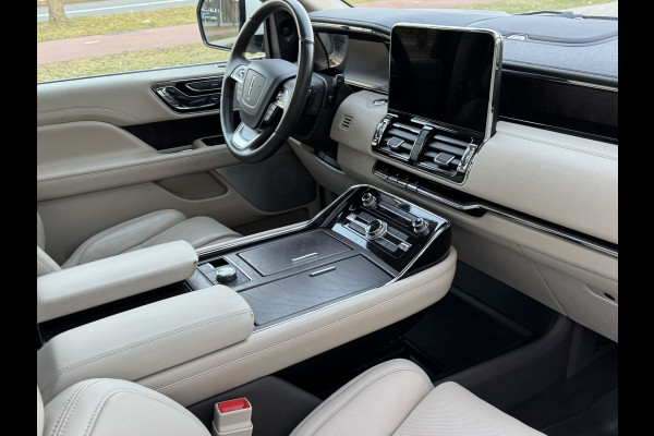 Lincoln Navigator BLACK LABEL FULL SPEC.