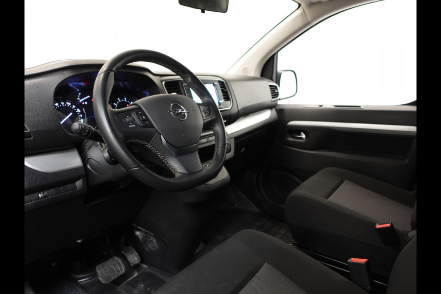 Opel Vivaro 1.5 CDTI L3H1 Dubbele Cabine 145PK Automaat Trekhaak Navigatie Airco Parkeersensoren Camera Cruise control