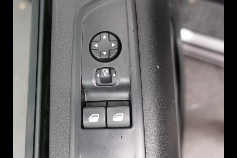Opel Vivaro 1.5 CDTI L3H1 Dubbele Cabine 145PK Automaat Trekhaak Navigatie Airco Parkeersensoren Camera Cruise control