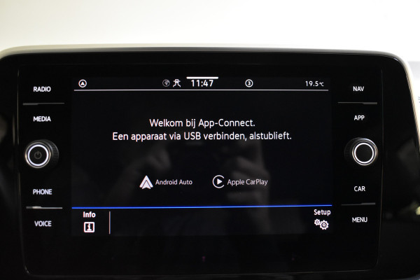 Volkswagen T-Roc 1.5 TSI 150PK DSG STYLE VIRTUAL/CARPLAY/CAMERA
