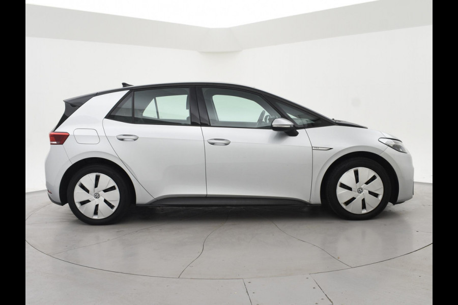 Volkswagen ID.3 PRO 58 KWH + SFEERVERLICHTING | ADAPTIVE CRUISE | STUUR / STOELVERWARMING
