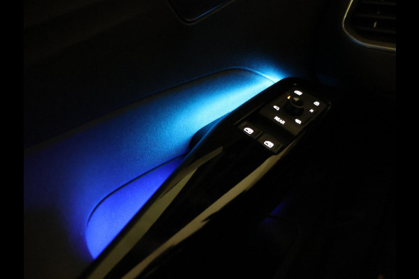 Volkswagen ID.3 PRO 58 KWH + SFEERVERLICHTING | ADAPTIVE CRUISE | STUUR / STOELVERWARMING