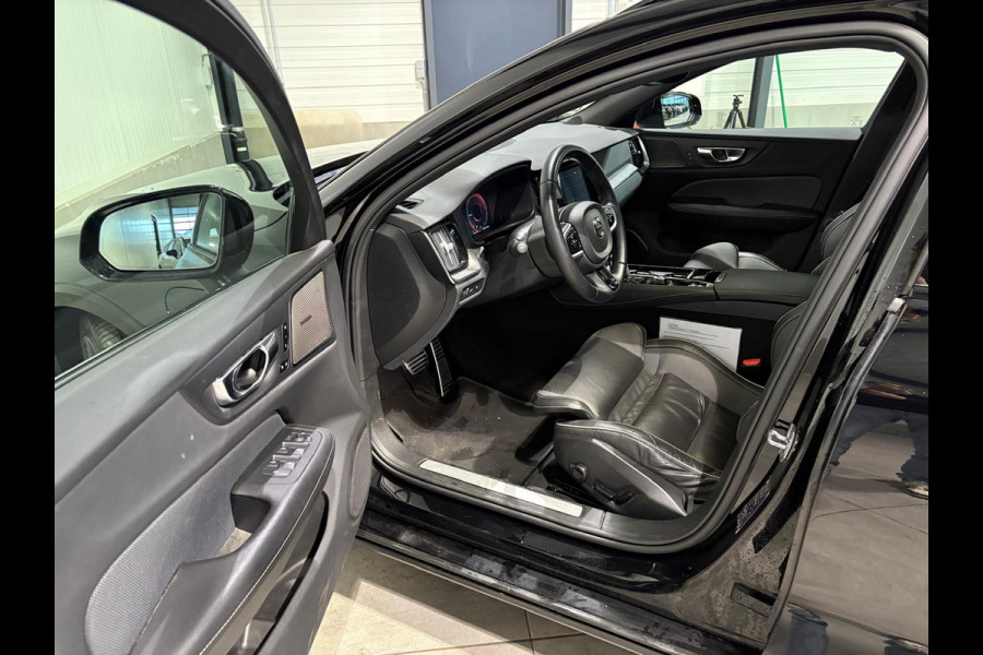 Volvo V60 T8 R-Design ACC Leder Stoelverwarming 390pk