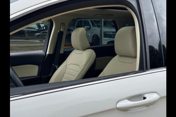 Ford Edge 2.0L SEL AWD Full-Options