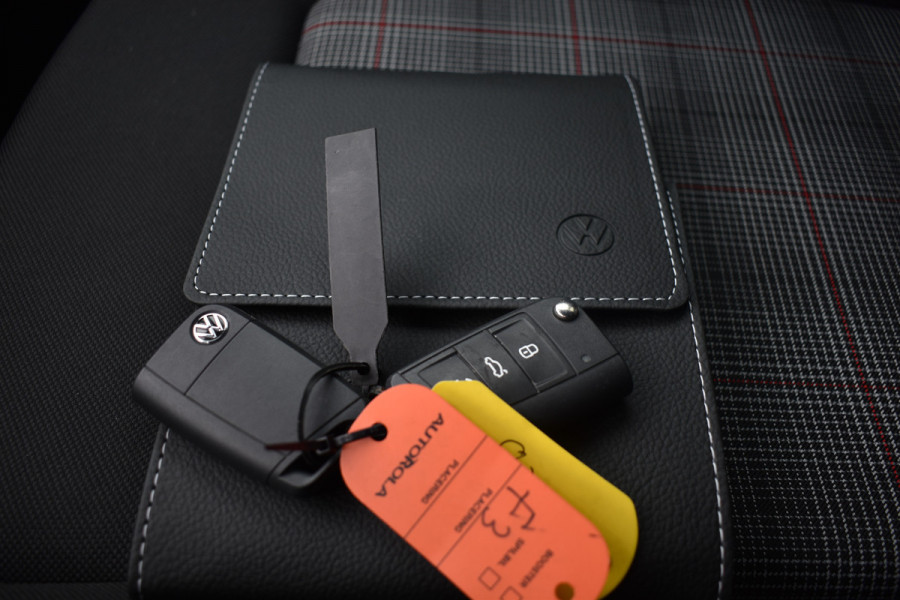 Volkswagen Polo GTI 2.0 TSI 210PK DSG GTI-SPORT VIRTUAL/LED/CARPLAY FABRIEKS GARANTIE