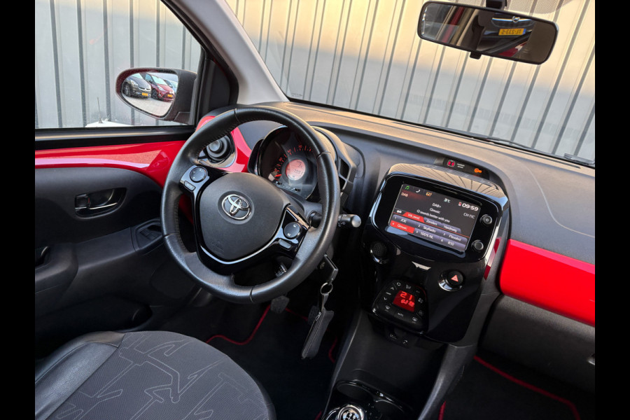 Toyota Aygo 1.0 VVT-i x-pose | Vouwdak | Camera | Navi | Prijs Rijklaar!!